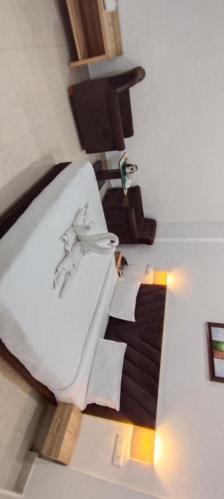 Hotel Lakeview By Bookingcare Chhatarpur المظهر الخارجي الصورة